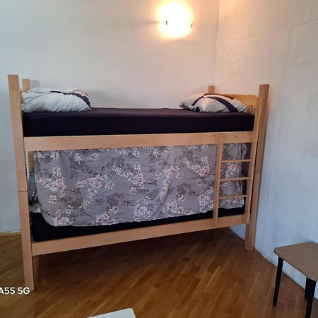 Alpi Hostel Skopje Ngoại thất bức ảnh